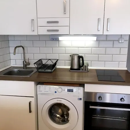 Simon Apartman *